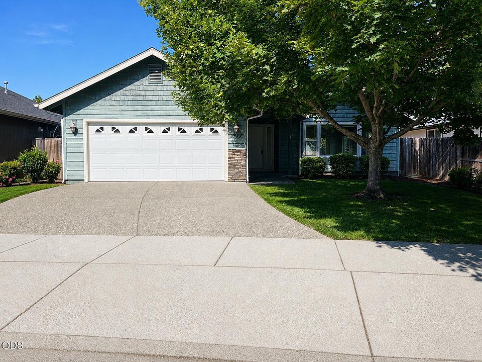 1st image of 1288 SW Sturgeon Ct