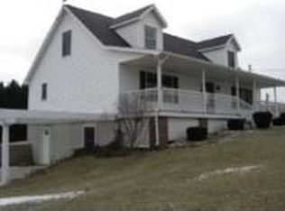 1487 Shumway Rd, Adrian, MI 49221