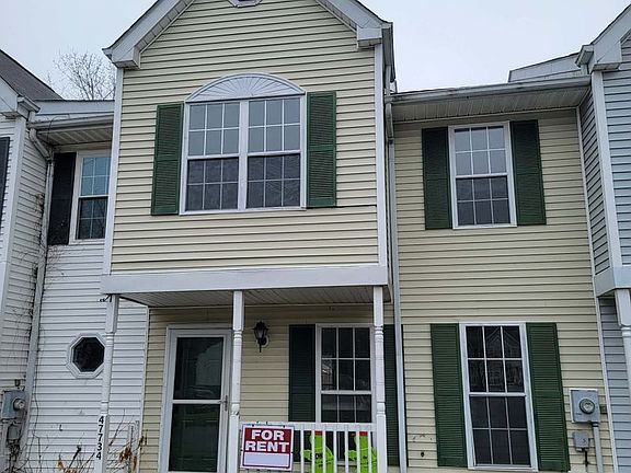 2nd image of 47734 Devin Cir