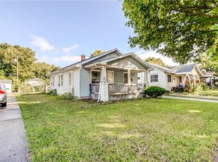 1260 E Johns Ave, Decatur, IL 62521