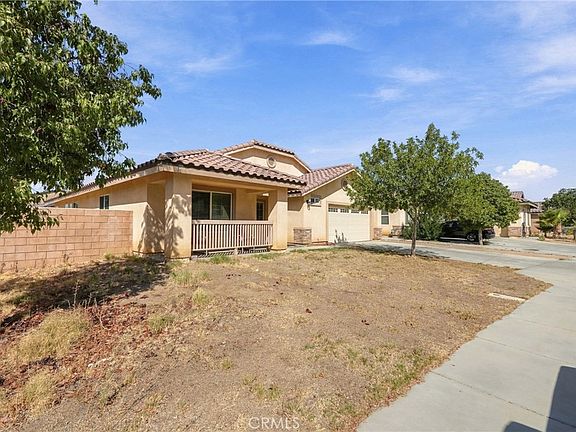 5th image of 2053 E Jenner St