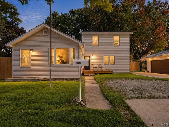 1519 Eastward St, Alma, MI 48801