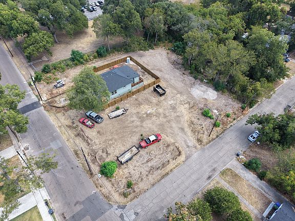 2nd image of N 12th St