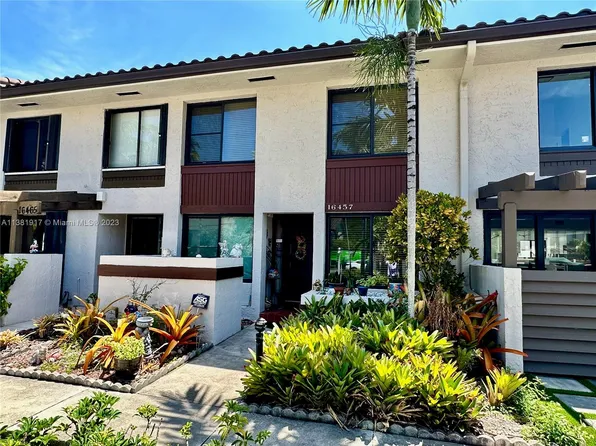 16457 NE 26th Ave #17, North Miami Beach, FL 33160