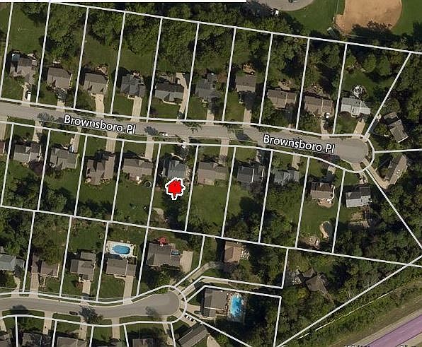 2nd image of 8435 Brownsboro Pl