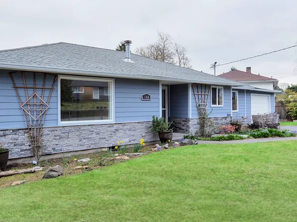 604 S 198th St, Des Moines, WA 98148