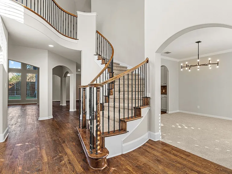 4542 Carraway Dr — Photo 4