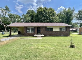 1910 Russell Dr, Murfreesboro, TN 37130