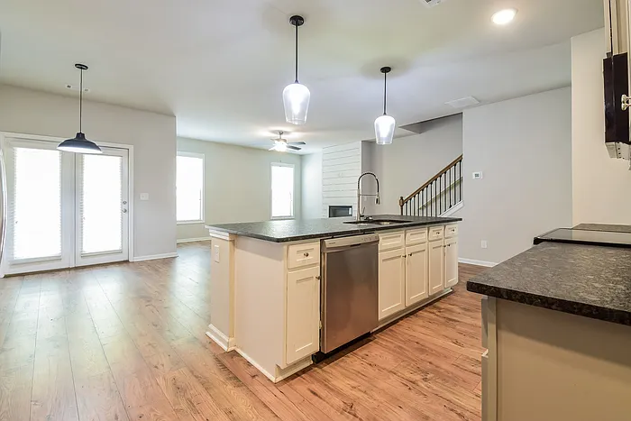 1191 Spring Marsh Ct — Photo 8