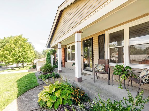 2nd image of 2690 Blackforest Dr