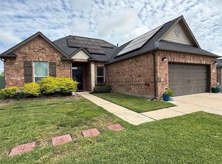 141 Majestic Oak Cir, Lake Jackson, TX 77566
