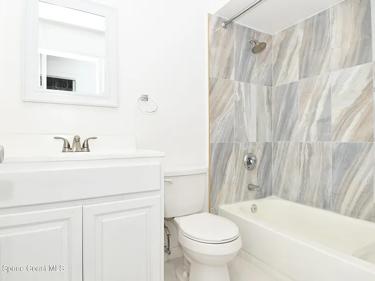 838 Gillen Ave NW — Photo 26