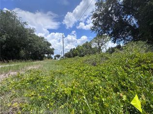 563 Farrell Dr NE, Lake Placid, FL 33852