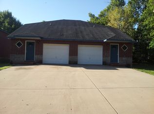 808 E University St, Siloam Springs, AR 72761