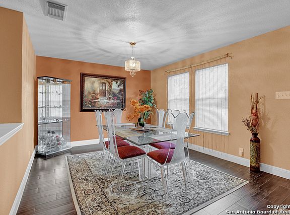 4th image of 10754 Vollmer Ln