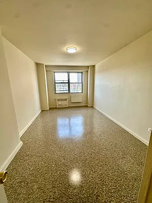 Living room, photo 2
