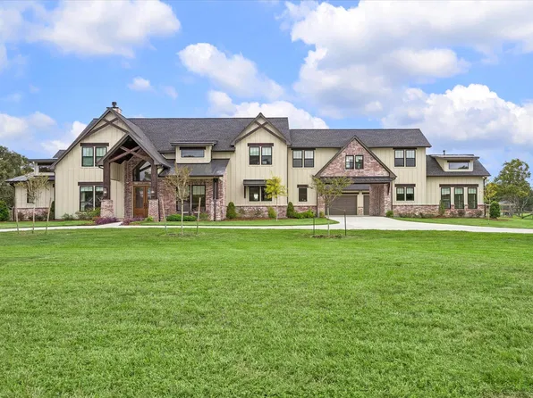 301 W Viejo Dr, Friendswood, TX 77546