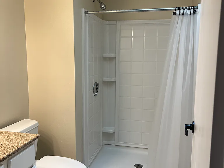 14 Orient Way — Photo 9