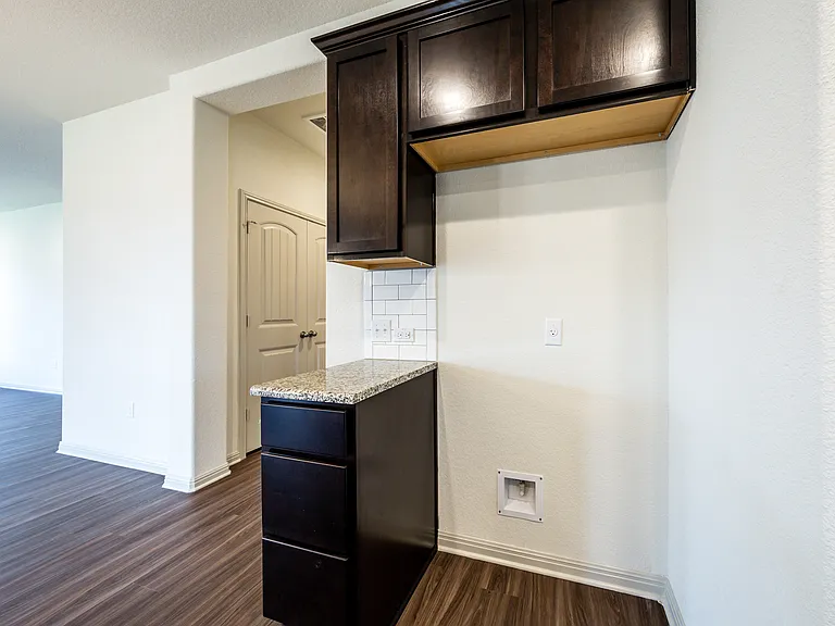 16809 Aventura Ave — Photo 25