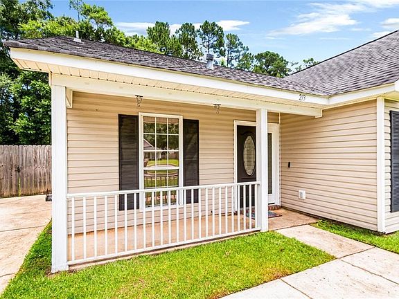 2nd image of 213 Jill Ln