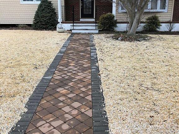 3rd image of 784 Tunney Point Dr
