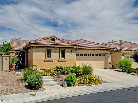 2nd image of 5808 Sagamore Canyon St