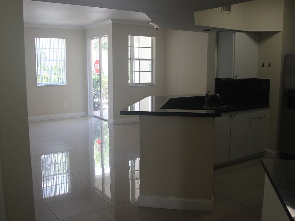 1st image of 3235 NE 184 St 11106 #11106
