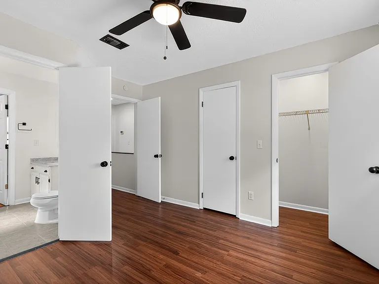 2066 Utah Ave #2 — Photo 10