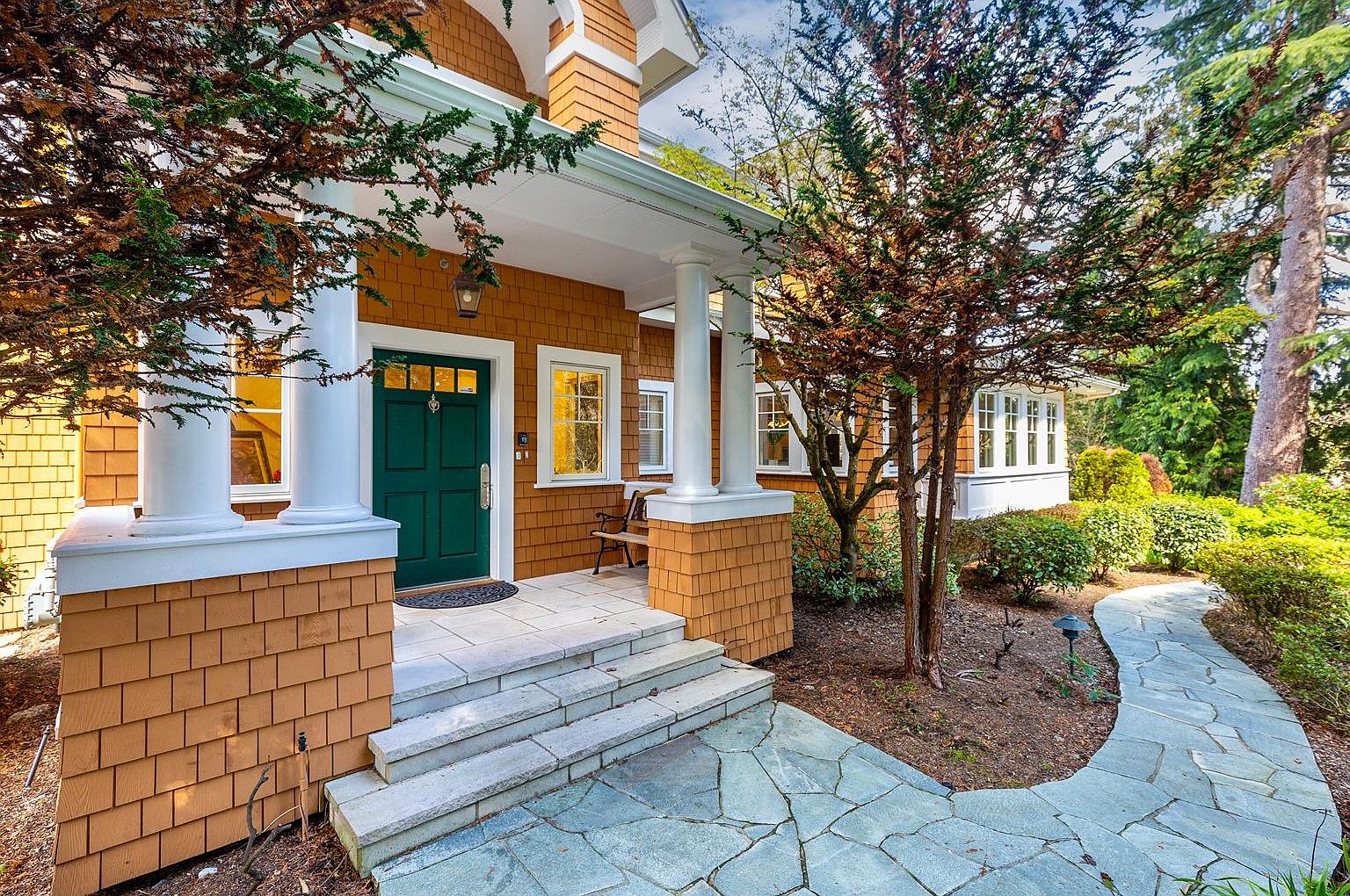 7944 NE 32nd St, Medina, WA 98039 | Zillow