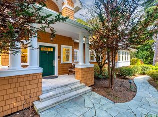7944 NE 32nd St, Medina, WA 98039