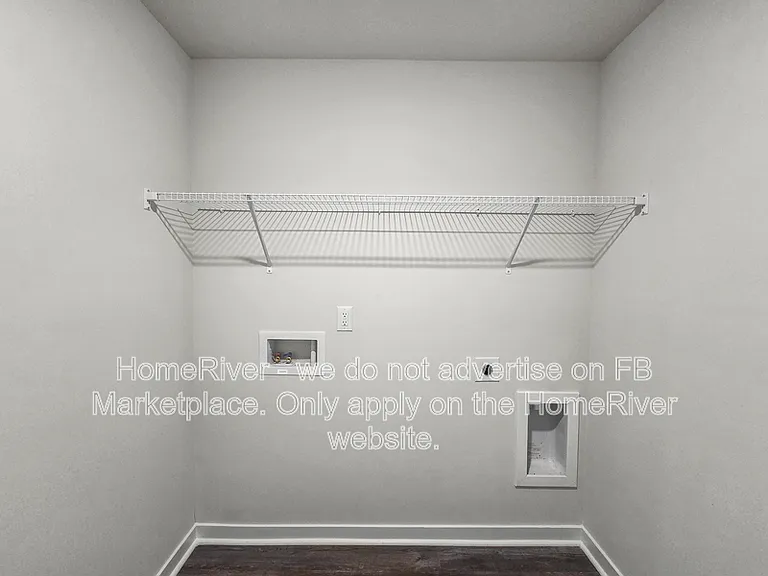 651 13th Avenue Dr NE — Photo 12