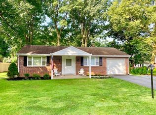 1520 Park Rd, Lancaster, PA 17601