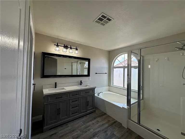 9007 Mossy Hollow Ave — Photo 9