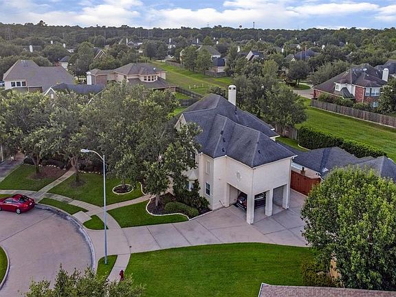 4th image of 1203 Crescent Cove Ct