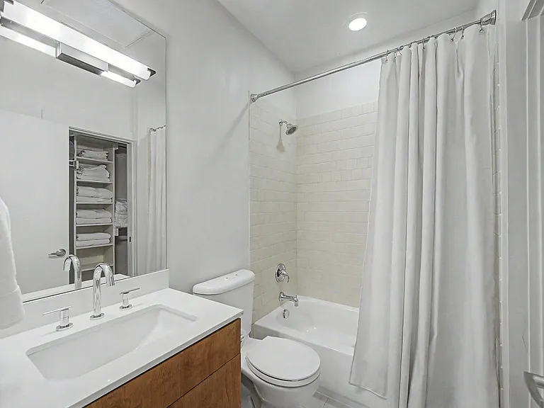 3700 W Beverly Dr — Photo 15