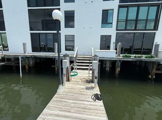 3200 N Ocean Dr APT 104, Hollywood, FL 33019