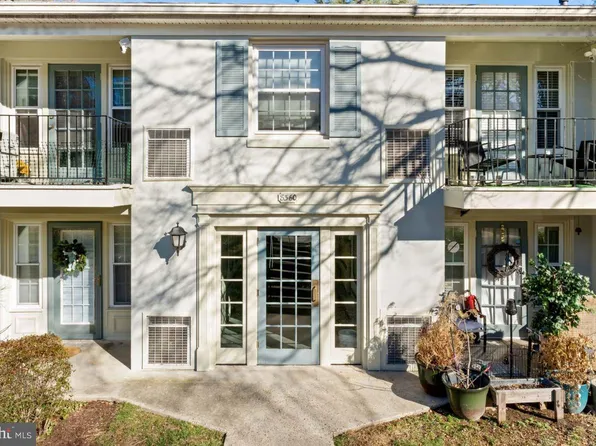 8360 Dunham Ct APT C, Springfield, VA 22152