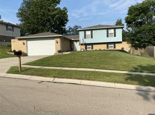 1329 Black Forest Dr, Dayton, OH 45449