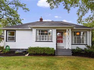 20690 Woodstock Ave, Fairview Park, OH