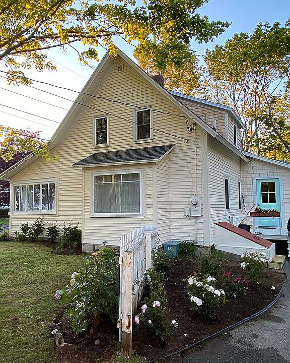 1st image of 180 Harbor Dr