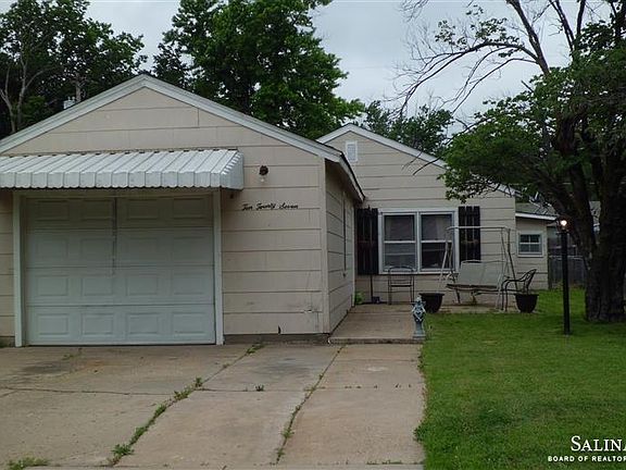 2nd image of 1027 N 11th St