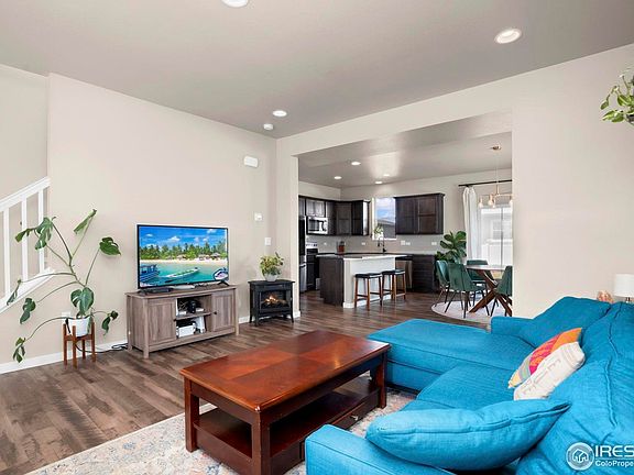 5th image of 3762 Buckthorn St