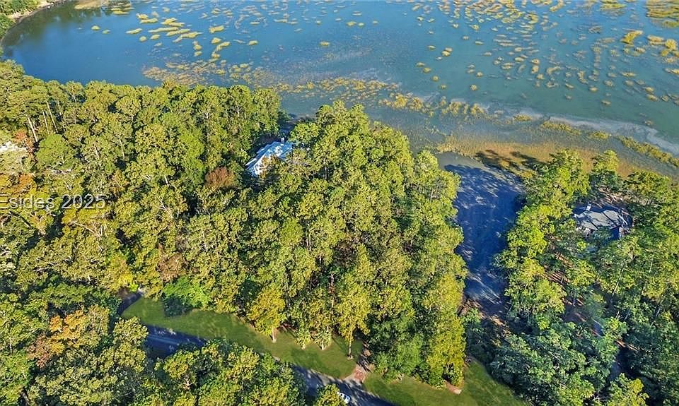 1st image of 31 Spring Island Dr