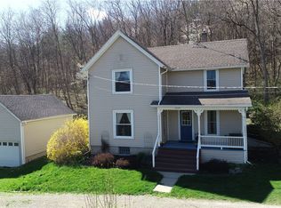 6520 Old Rhine St, Naples, NY 14512