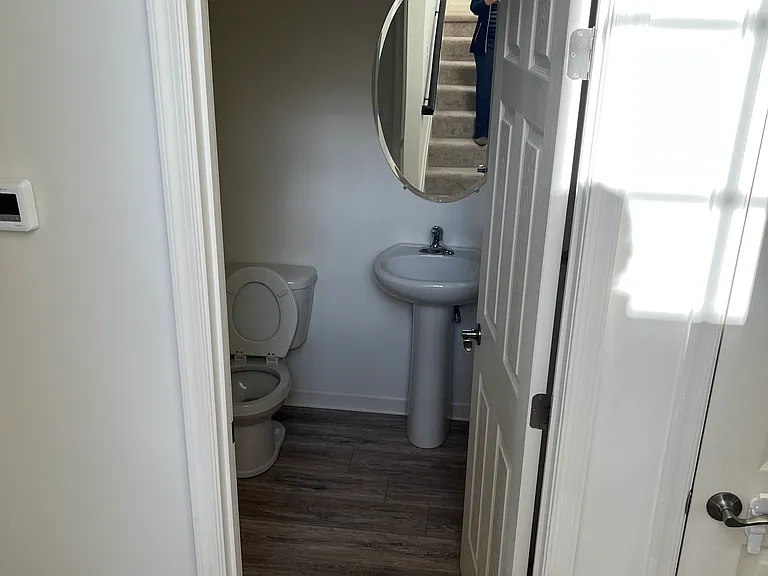 313 Ashby Commons Dr — Photo 24