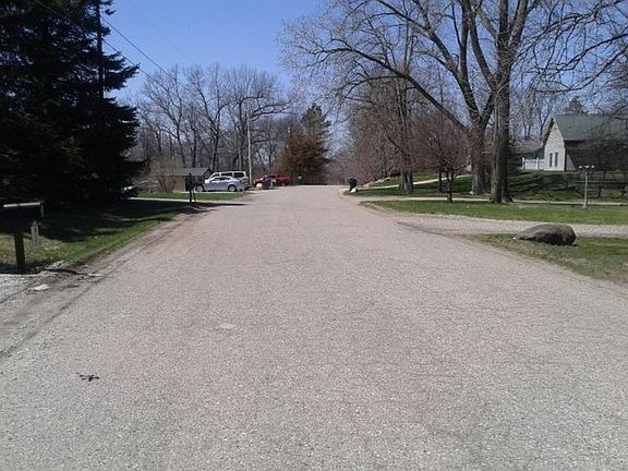 4th image of 11550 Highland Hills Dr