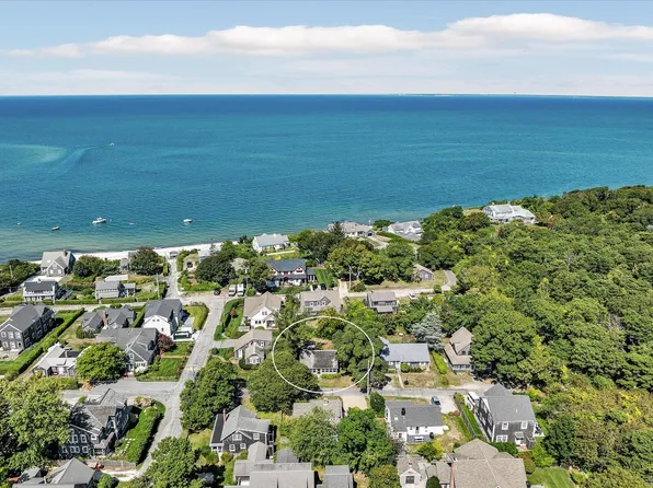 35 Bradford Road, Brewster, MA 02631