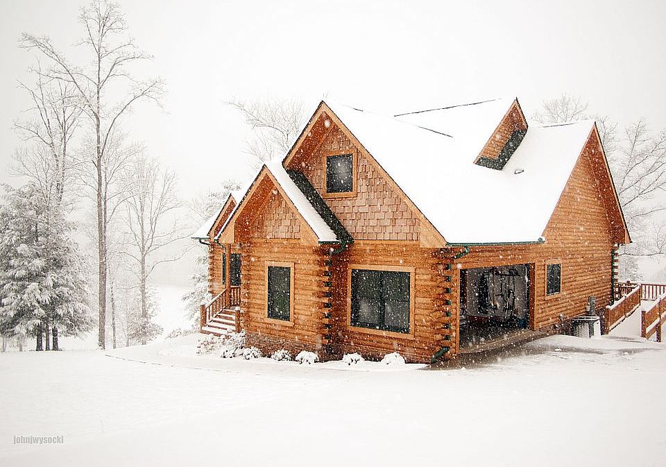 Cozy Mountain Hideaway