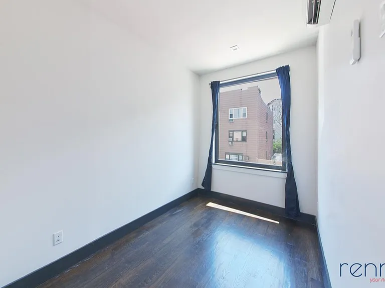 241 Devoe St #2R — Photo 9