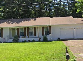 2113 Mythewood Dr SW, Huntsville, AL 35803